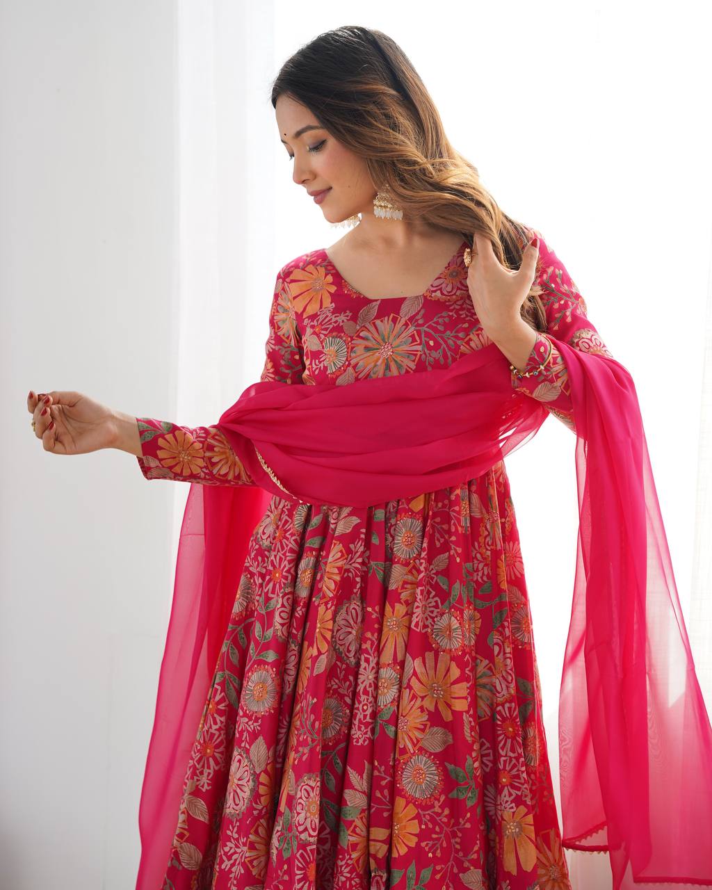 PURE SOFT ROMANSILK GOWN
