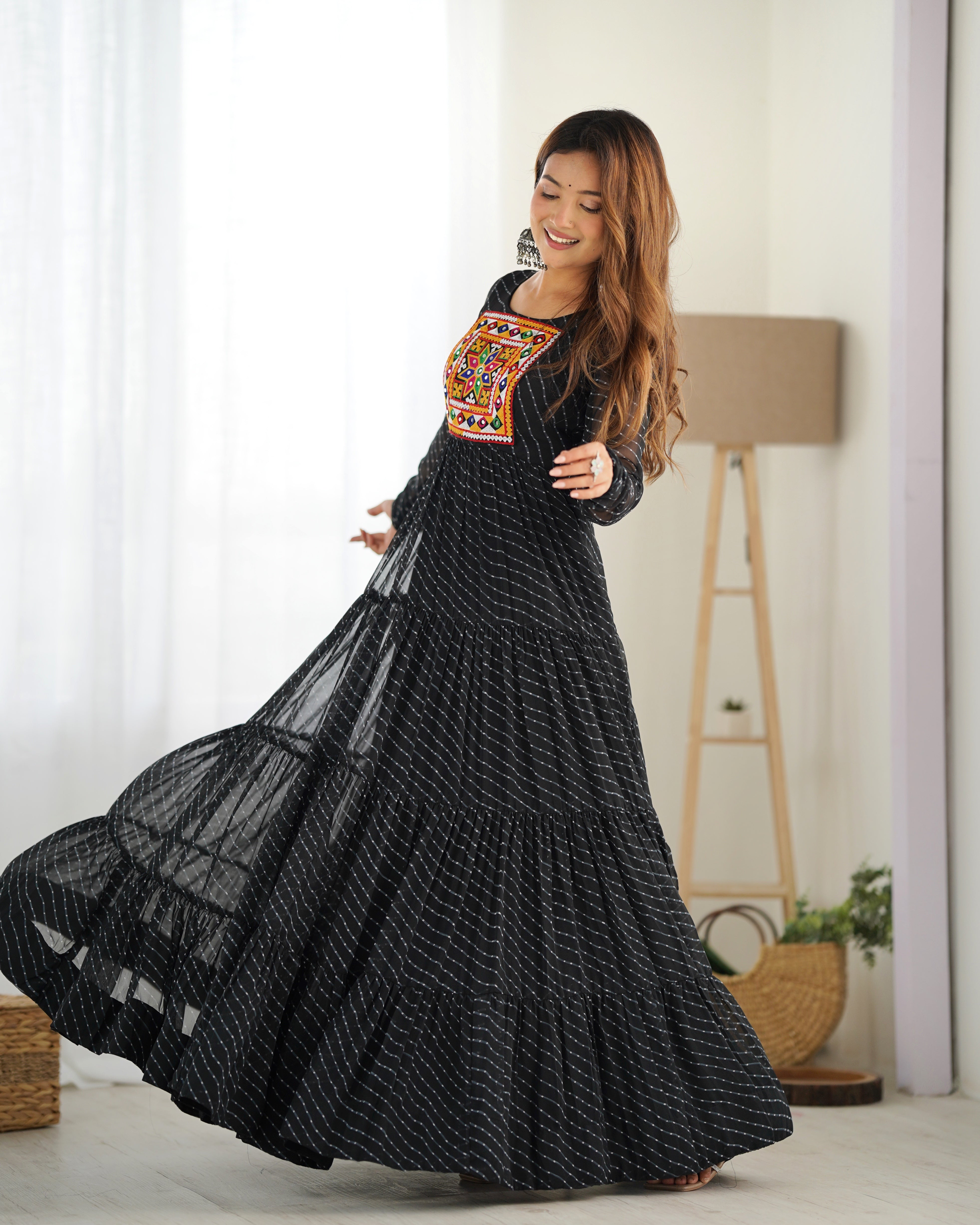 PRINT FABRIC FULLY FLAIR ANARKALI FULLY STTICHED GOWN