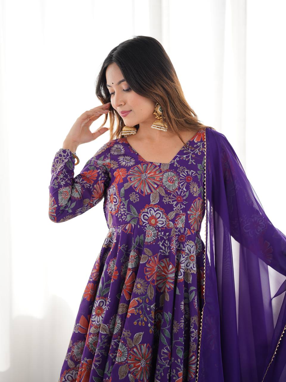 PURE SOFT ROMANSILK GOWN