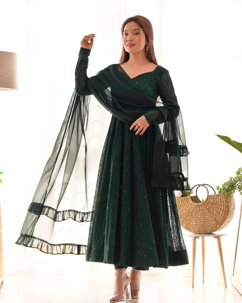 FULLY FLAIR KALI PATTERN AND CANVAS PATTA WITH DUPPTA SET,PENT READY TO WEAR