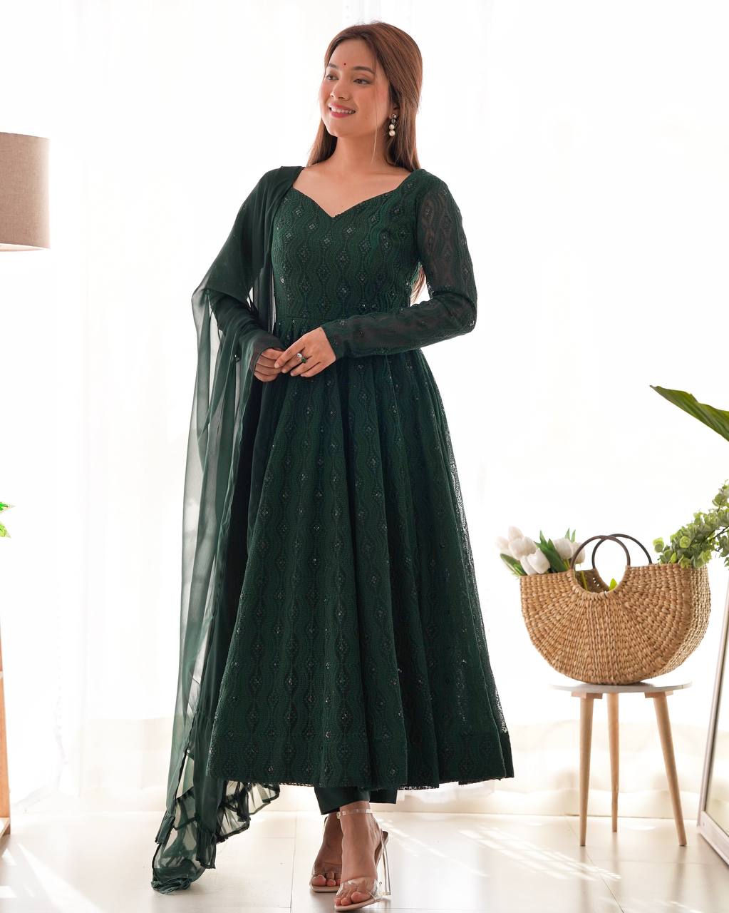 FULLY FLAIR KALI PATTERN AND CANVAS PATTA WITH DUPPTA SET,PENT READY TO WEAR