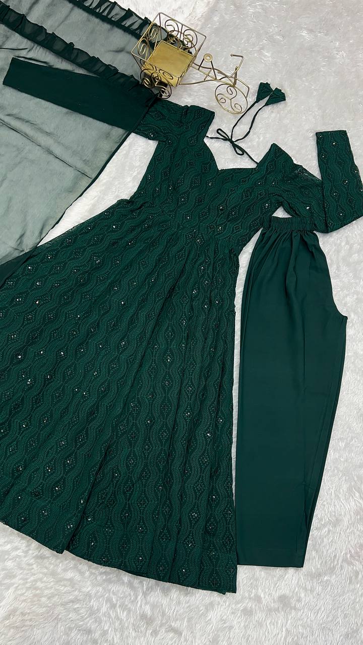 FULLY FLAIR KALI PATTERN AND CANVAS PATTA WITH DUPPTA SET,PENT READY TO WEAR