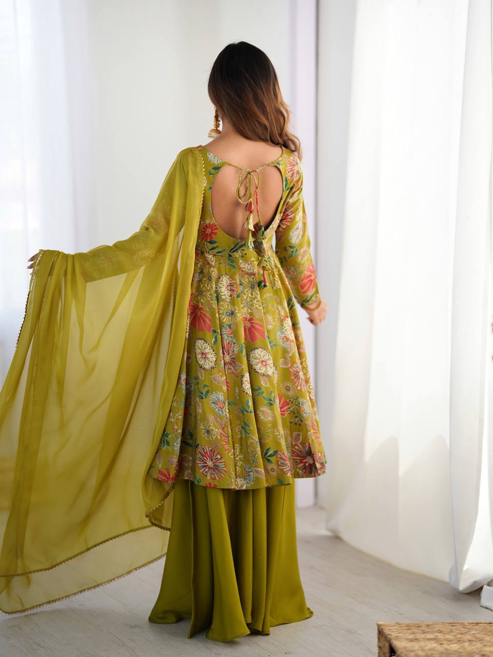PURE SOFT ROMANSILK GOWN