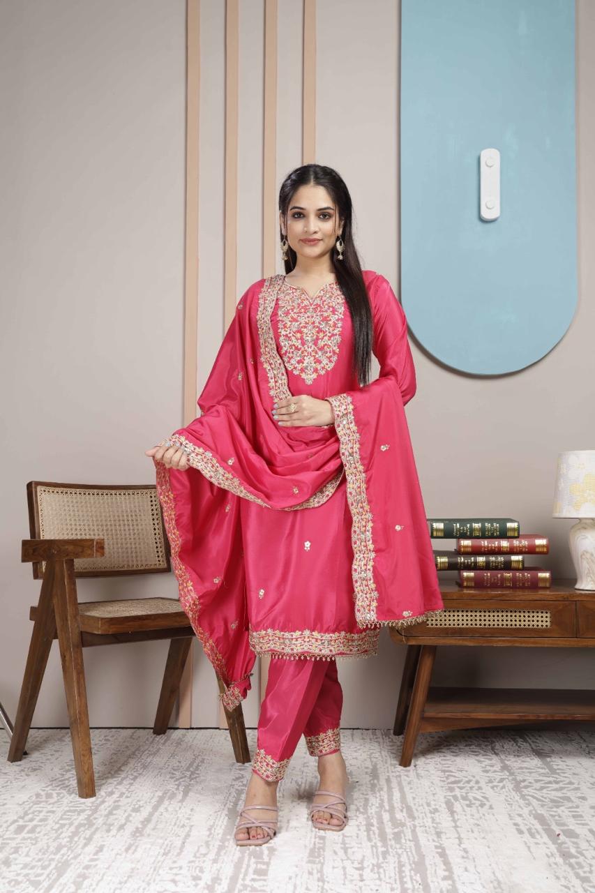 Elegant Straight Kurti Pant Dupatta Set