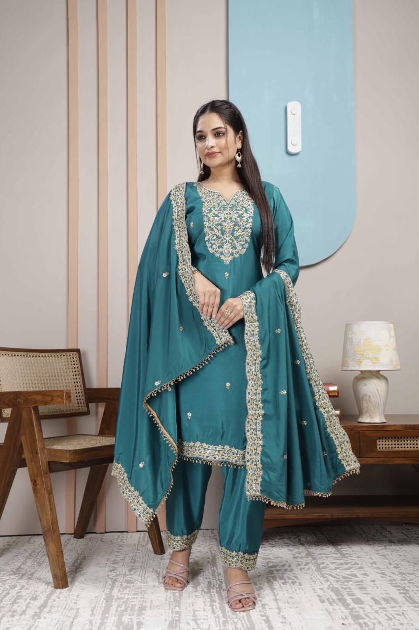 Elegant Straight Kurti Pant Dupatta Set